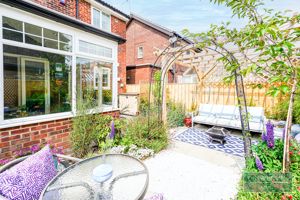 Photo 21- click for photo gallery